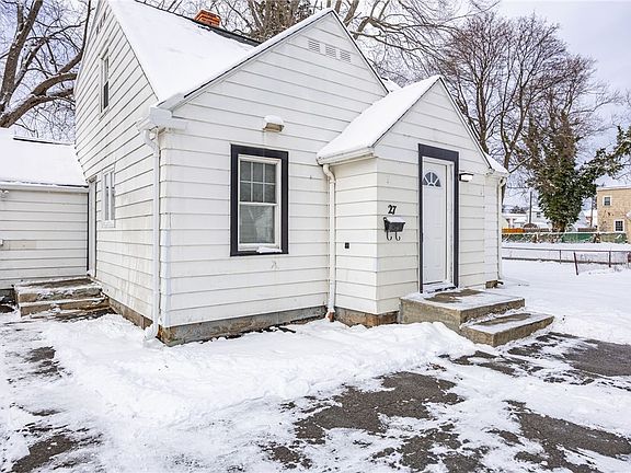 2nd image of 27 Woodside Ln