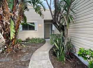 81 Emerald Ct, Satellite Beach, FL 32937