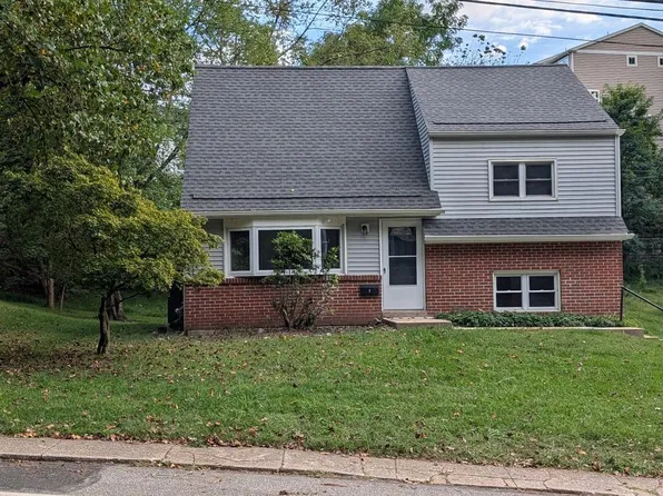 5 N Cedar Hollow Rd, Paoli, PA 19301