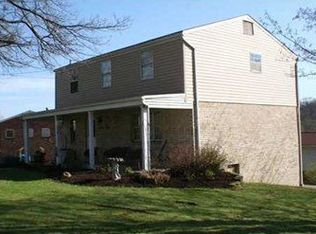 102 Kings Point Rd, Glenshaw, PA 15116