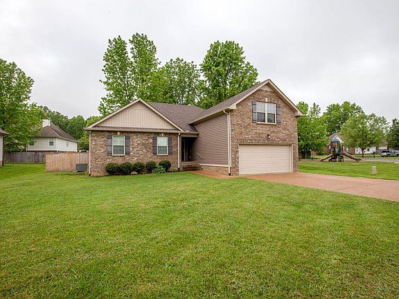 3rd image of 501 Foster Dr