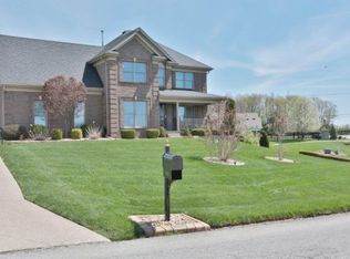 1005 Barbizon Dr, Goshen, KY 40026