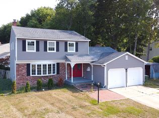 1 Kirkdale Dr, Marlton, NJ 08053