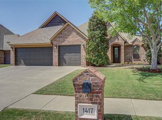 1417 Glen Cove Dr, Edmond, OK 73003