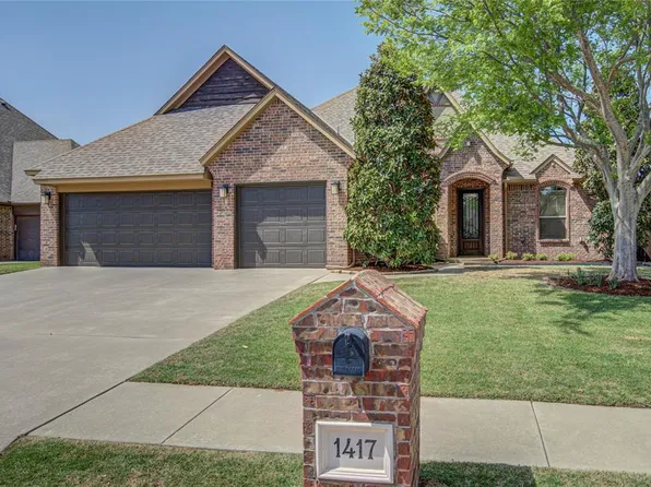 1417 Glen Cove Dr, Edmond, OK 73003