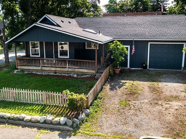 2601 N Adams St, Spokane, WA 99205