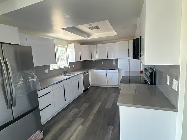 8545 Amador Ave — Photo 2