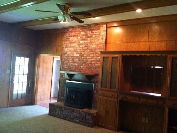 5th image of 2304 W 42nd Ave