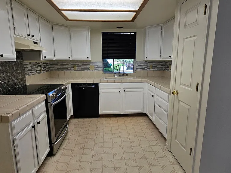 3101 Chubasco Way — Photo 4