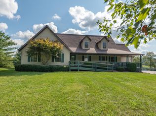 8377 W Hinds Rd, Bloomington, IN 47403