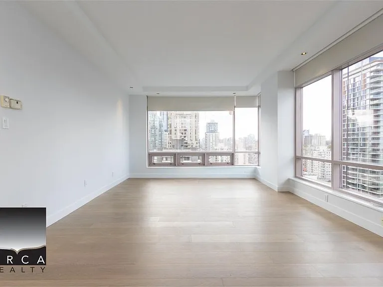 1500 Alberni St #18B — Photo 14
