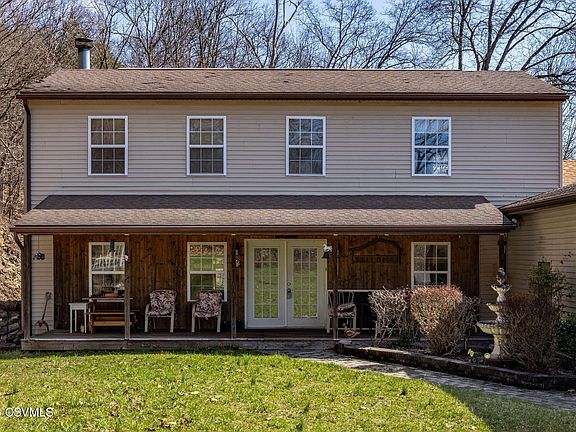 2nd image of 3125 Snydertown Rd