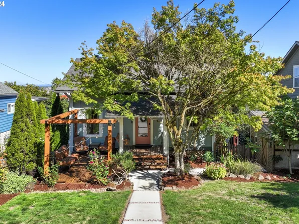 10106 NW Wilark Ave, Portland, OR 97231