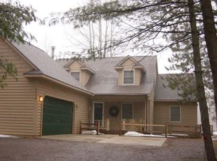 6668 Pebble Beach Dr, Gaylord, MI 49735