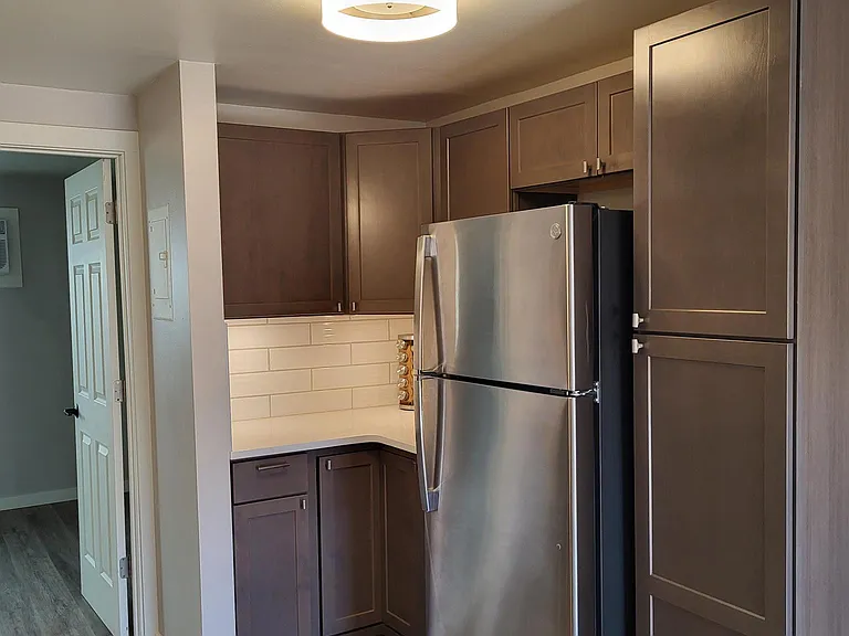 1415 W 9th Ave #3 — Photo 14