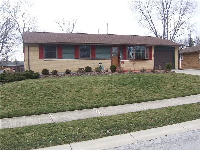 1st image of 580 Douglas Way