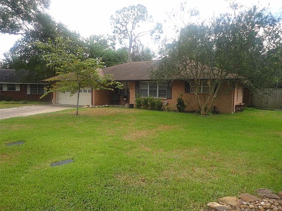 2nd image of 3302 Knoll St