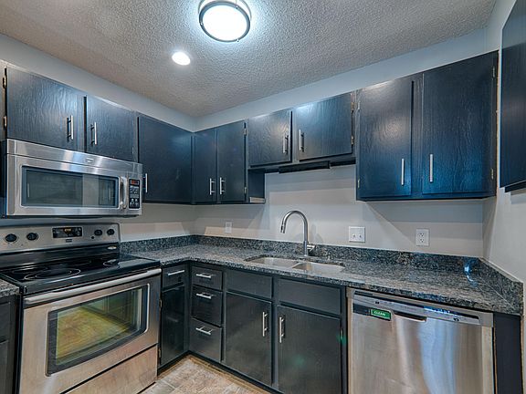 5th image of 311 Pleasant Ave APT 404