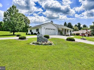 9924 Alvin Dr, Shippensburg, PA 17257