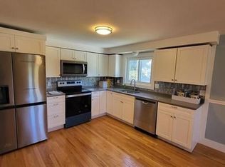 134 Maple Ave, Middletown, RI 02842