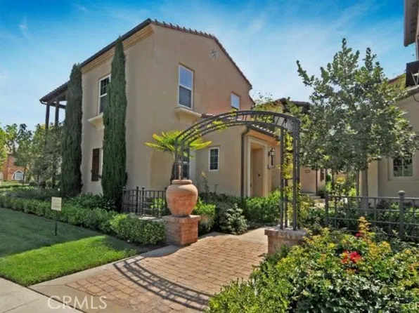 76 Latitude, Irvine, CA 92618