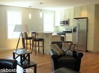 22 Peters St #2, Cambridge, MA 02139