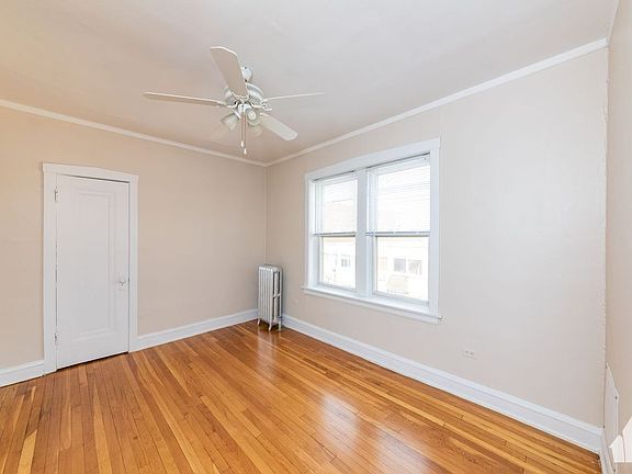 5th image of 4043 N Mozart St #45.5-3E