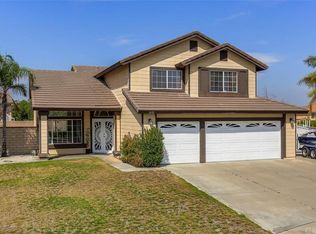 2632 W Via Lindo Dr, Rialto, CA 92377