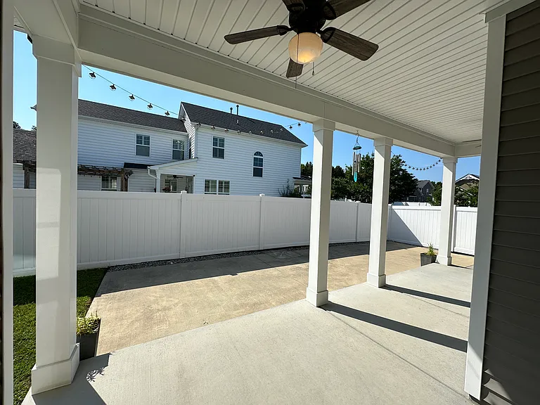 2212 Martlet Ln — Photo 38