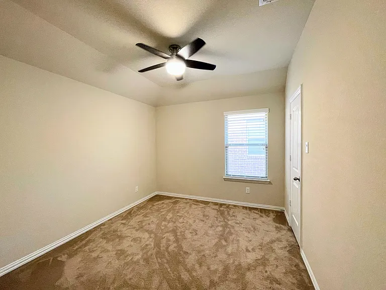 11513 Morrow Ln — Photo 29