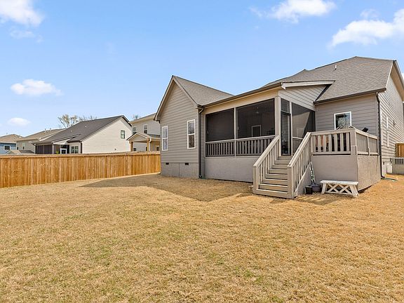 3rd image of 8377 Snowdrop Way