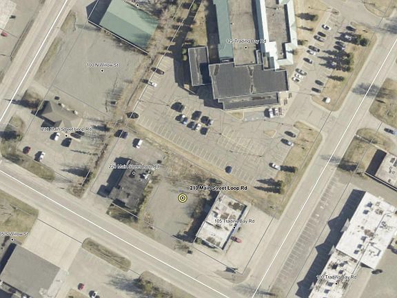 3rd image of 210 Main Street Loop
