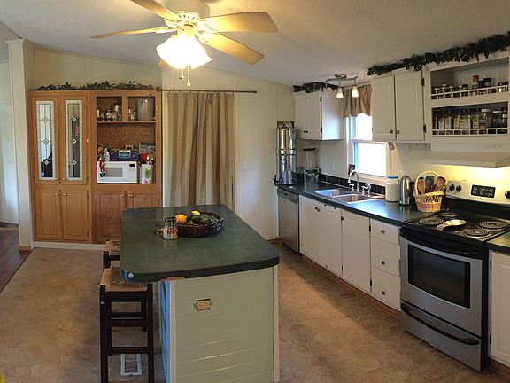 5th image of 13274 Whispering Oaks Ln