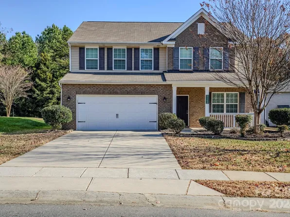 6142 Berewick Commons Pkwy, Charlotte, NC 28278