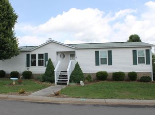 1302 Gulf Stream Way, Sevierville, TN 37876