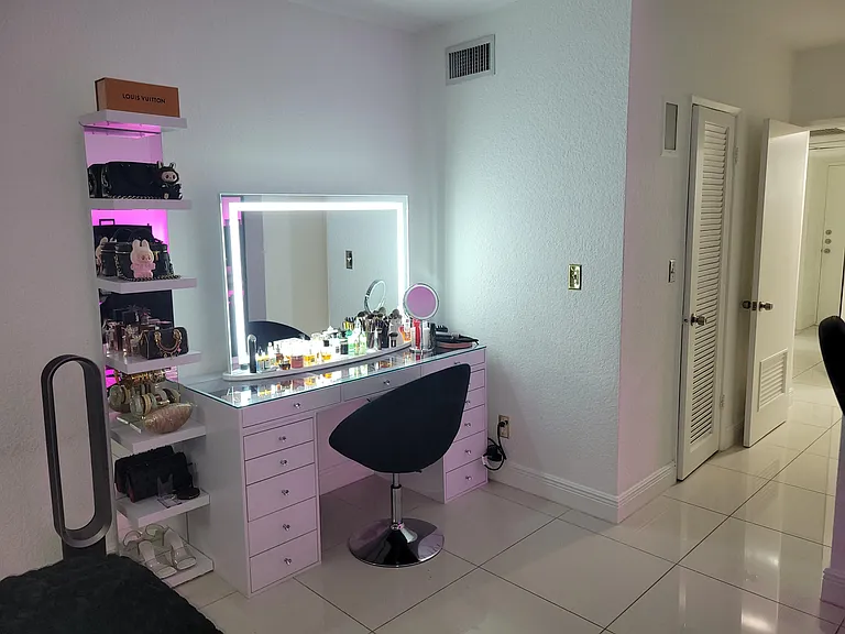 19370 Collins Ave #623 — Photo 17