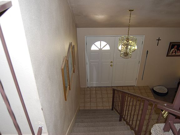 4th image of 759 Southwick St