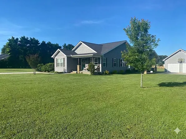 232 Emery Ln, Section, AL 35771