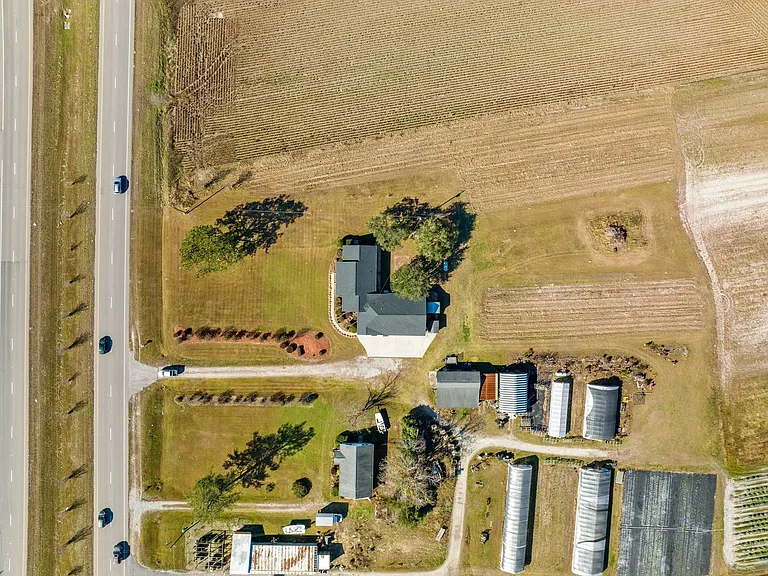 4015 Freedom Way — Photo 12