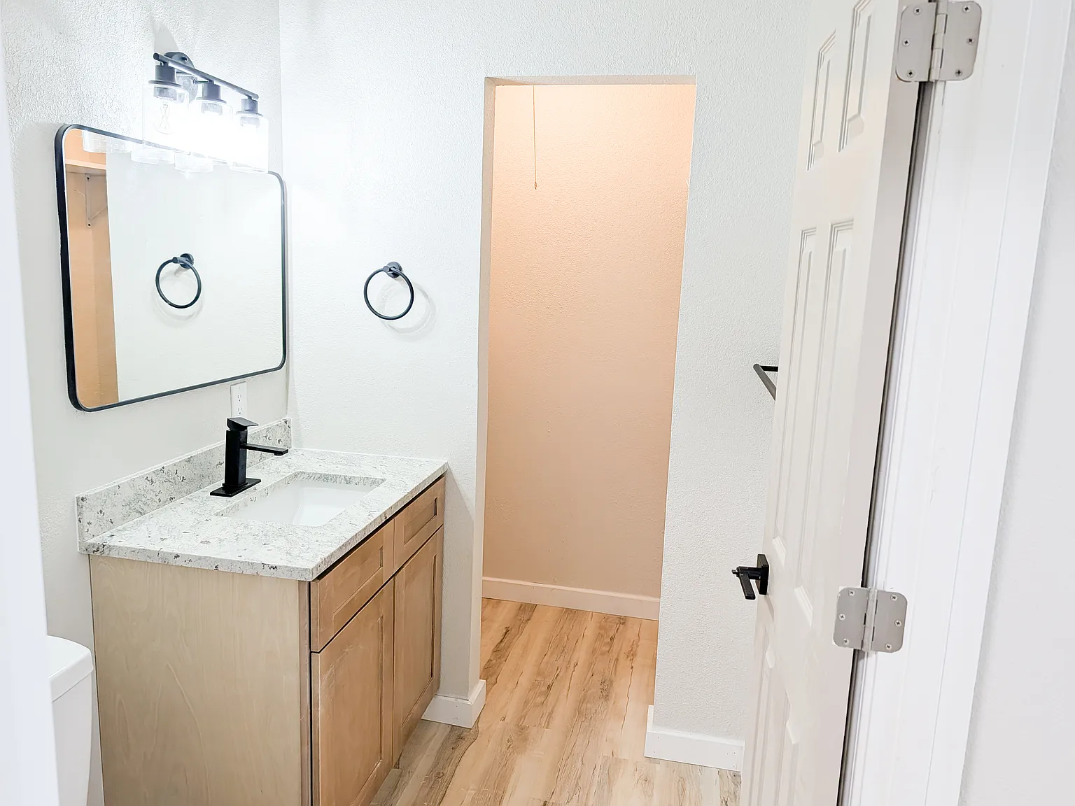 Prairie West Apartments — Photo 3