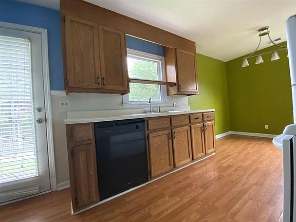 5th image of 1506 Holmes Ave