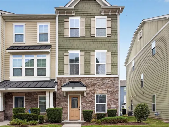 511 Sloane St, Chesapeake, VA 23324
