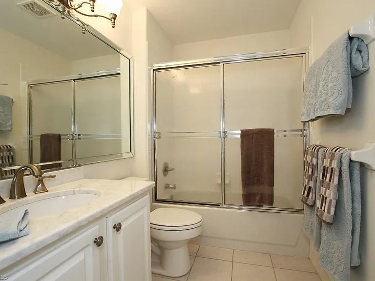 2150 Arielle Dr #506 — Photo 16