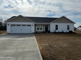 14 Cindy Ct, Richlands, NC 28574