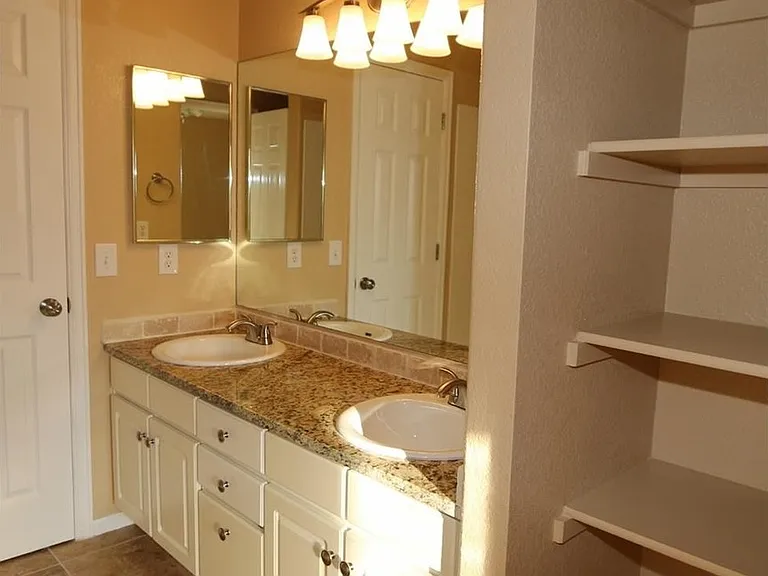 8754 Allison Dr #B — Photo 20