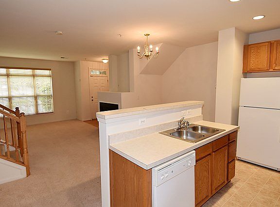 2nd image of 5007 Anchorstone Dr Unit 5007