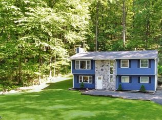 303 Hope Great Meadows Rd, Hope Twp., NJ 07838