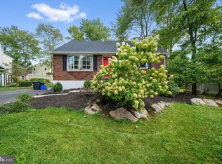 1470 N Valley Rd, Pottstown, PA 19464