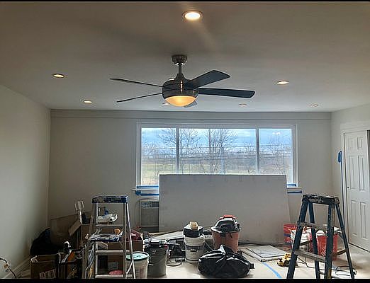 3rd image of 10503 Seaview Ave Floor 2