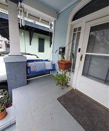 5th image of 2951 Maurepas St